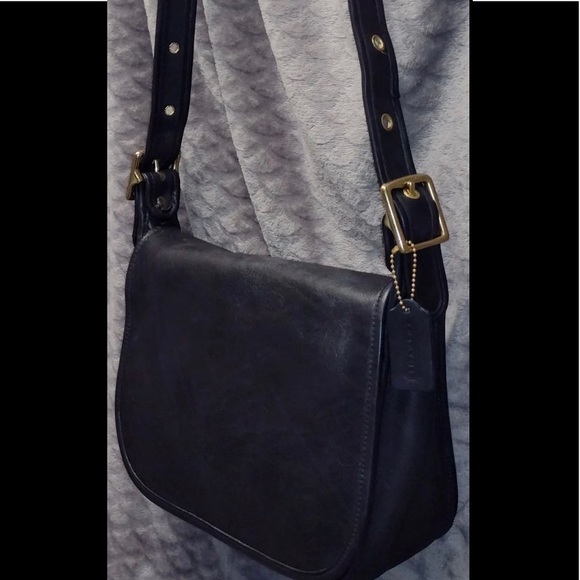 1980’s Vintage Coach Patricia crossbody bag - Picture 2 of 4